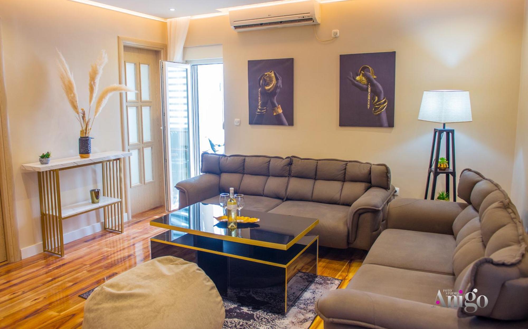 Luxury Apartment Black And Gold Mostar Exterior foto